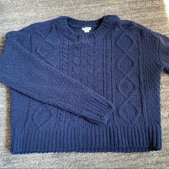 navy blue knit sweater - Picture 2 of 3